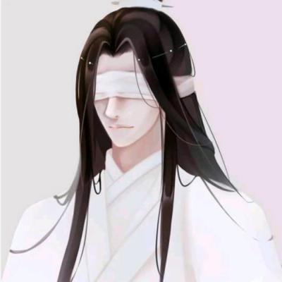 《丧尸围城4》弗兰克变身生化3吉尔 抹胸短裙贼性感